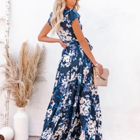 VICI Hilsdale Maxi floral Wrap Dress Size S NWOT - Picture 5 of 11